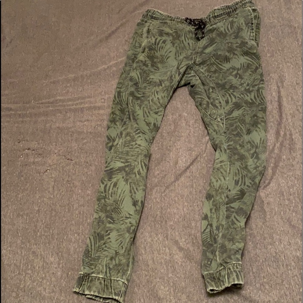 Aeropostale joggers